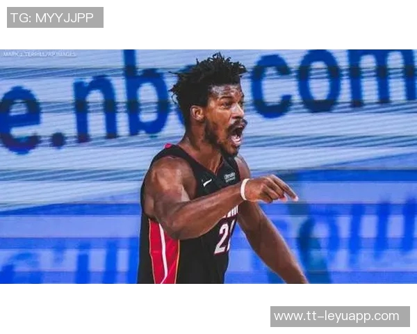 巴特勒表现出色三分命中率高效全场贡献12分3篮板2助攻3抢断 巴特勒表现出色三分命中率高效全场贡献12分3篮板2助攻3抢断